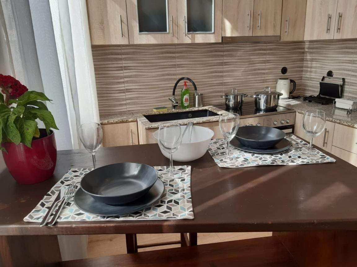 Lazarte Villa Mytilene Bagian luar foto
